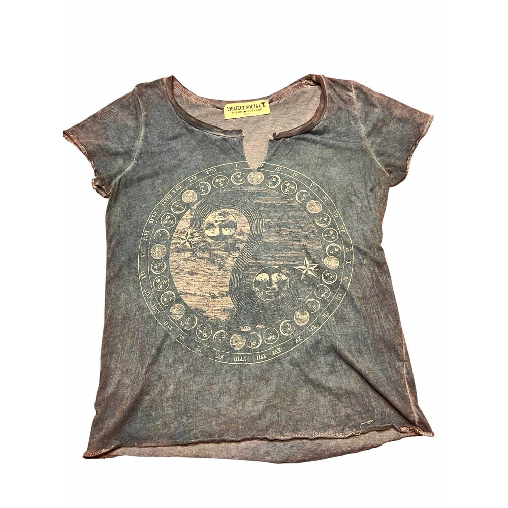 Project Social T Women's Gray Moon Graphic V-Neck Short Sleeve Tee Size M